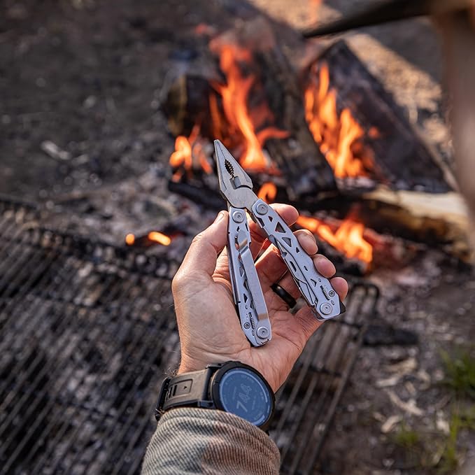 Gerber Gear Suspension-NXT 15-in-1 EDC Multi tool with Pocket Knife, Needle Nose Pliers and Wire Stripper Tools, Gifts for Men, Survival and Camping Gear, Stainless Steel