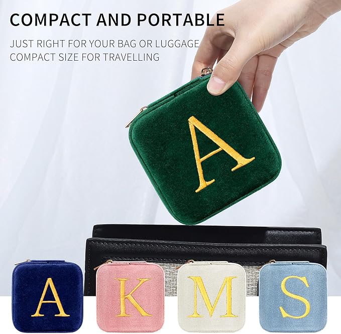 Parima Bridesmaid Gifts Wedding Day - Plush Velvet Bridesmaid Travel Jewelry Case Organizer Jewelry Box Bridal Shower Bride Maid Matron Of Honor Bachelorette Gifts Bride Gifts - Letter B, Green