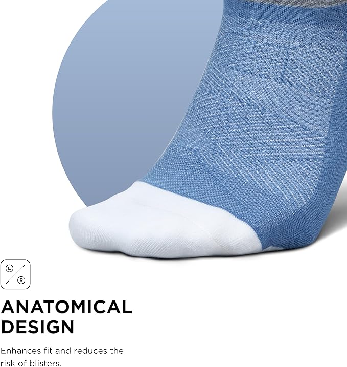 Feetures Elite Golf Max Cushion Tab Ankle Socks - Sport Sock with Targeted Compression