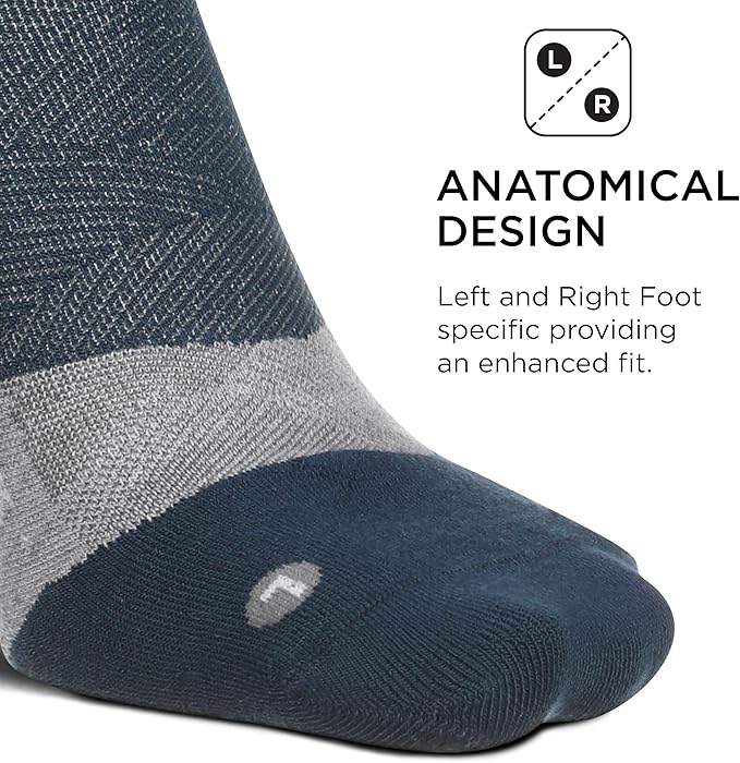 Feetures Elite Golf Max Cushion Tab Ankle Socks - Sport Sock with Targeted Compression