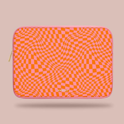 Vandel MacBook Air 13 inch Laptop Sleeve, Fits 13-13.3 inch Laptops: Neoprene MacBook Pro & Air Case, Chromebook, HP Soft Cover | Thin Computer Carrying Bag, Pink Mac (M1 & M2) Pouch