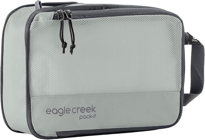 Eagle Creek Pack-It Isolate Compression Cube - Lightweight Compression Cube for Optimizing Luggage Space - Easy-Grab Zipper - Convenient Top Handle - Recycled Materials - Small