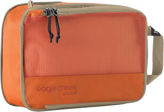 Eagle Creek Pack-It Isolate Compression Cube - Lightweight Compression Cube for Optimizing Luggage Space - Easy-Grab Zipper - Convenient Top Handle - Recycled Materials - Small
