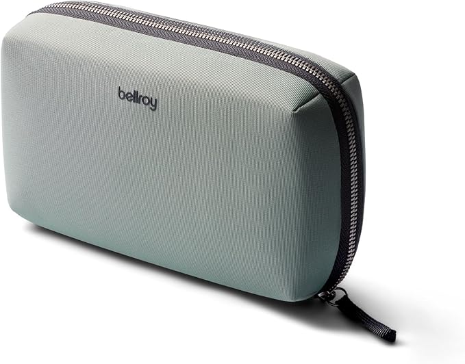 Bellroy Tech Kit (Tech Accessories Organizer Pouch, Zipper Closure Design, Stores Power Bank, Phone Charger, Cables & More, Internal)