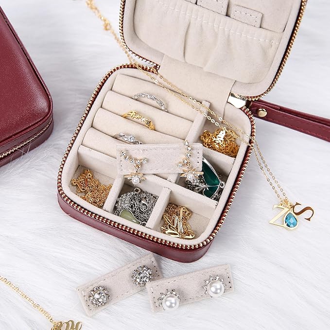Angelina's Palace Personalized Jewelry Case with Name Engraved,Custom Leather Travel Jewelry Organizer Box for Rings,Earrings,Necklaces,Birthday Bridesmaid Gift For Women