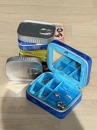 Living Royal Jewelry Travel Case – Portable Box with Mirror and Zipper for Rings, Necklaces, Earrings, Bracelets (Sardine)